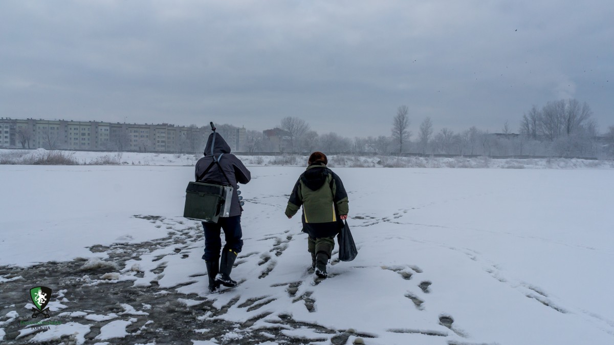 Ledus Riga Rīgā aizliedz atrasties uz ūdenstilpju ledus - Rīgas pašvaldības policija