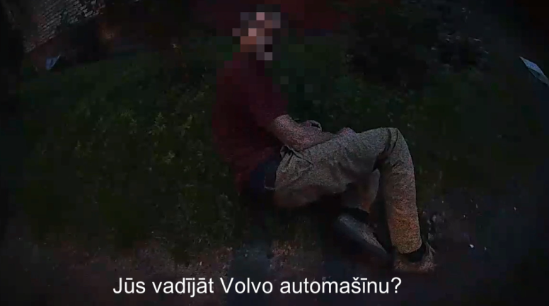 Pašvaldības policija Dzirciemā aiztur bēgošu autovadītāju alkohola reibumā  